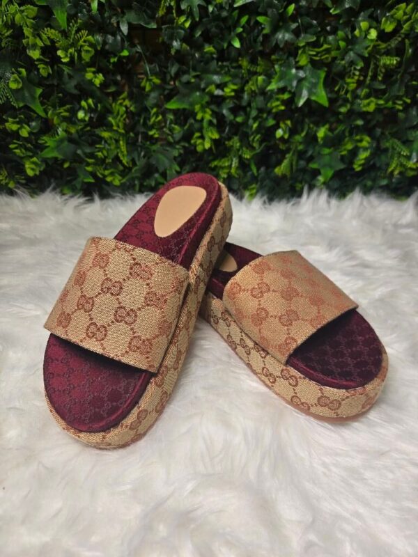 Printed Flatform Slides size 7 - Image 1