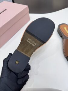 Mini Clogs - Image 2