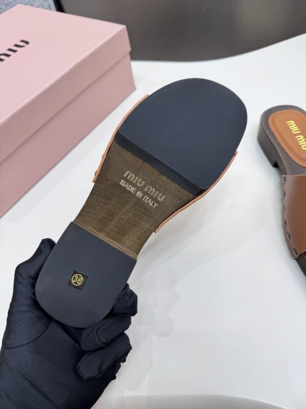 Mini Clogs - Image 2