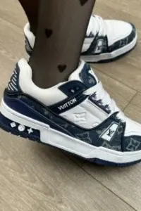 various colours tra9